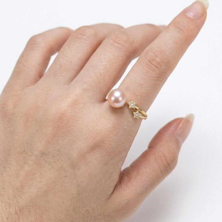 Solas Aster Pearl Ring