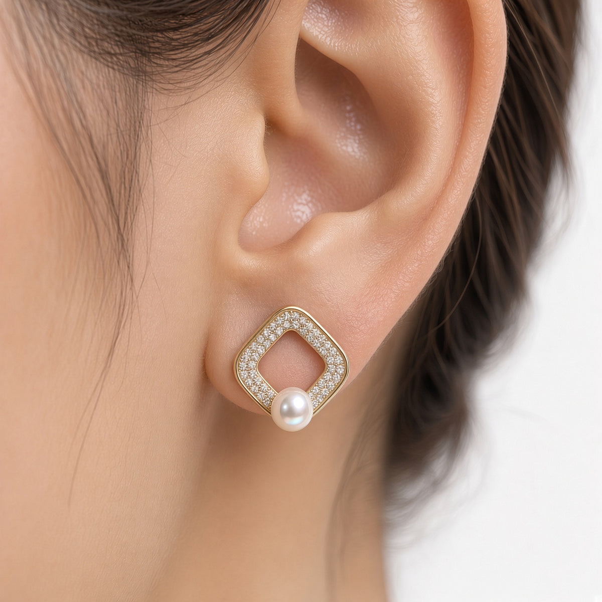 Solas Window Pearl Earrings