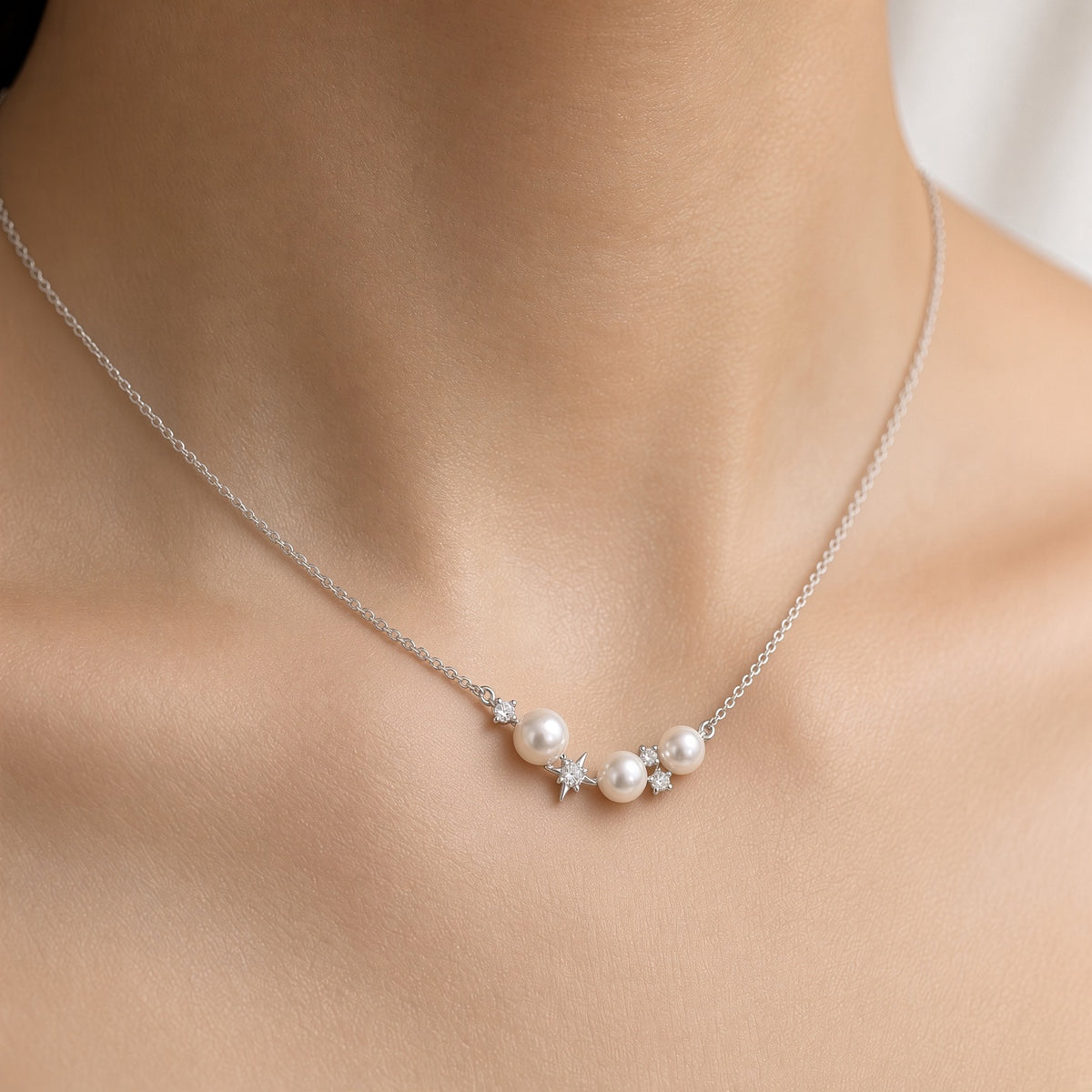 Solas Stella Pearl Necklace