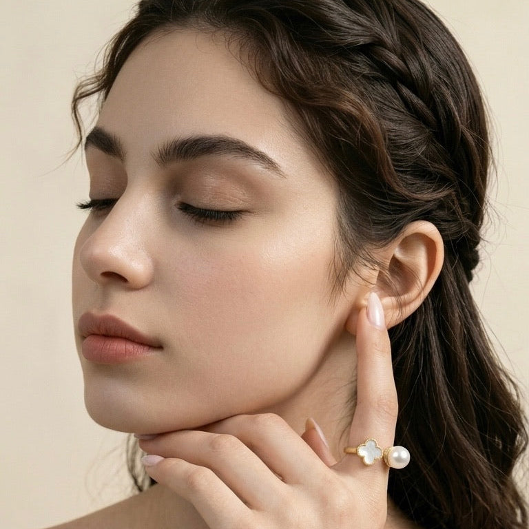Solas Quatre Pearl Ring