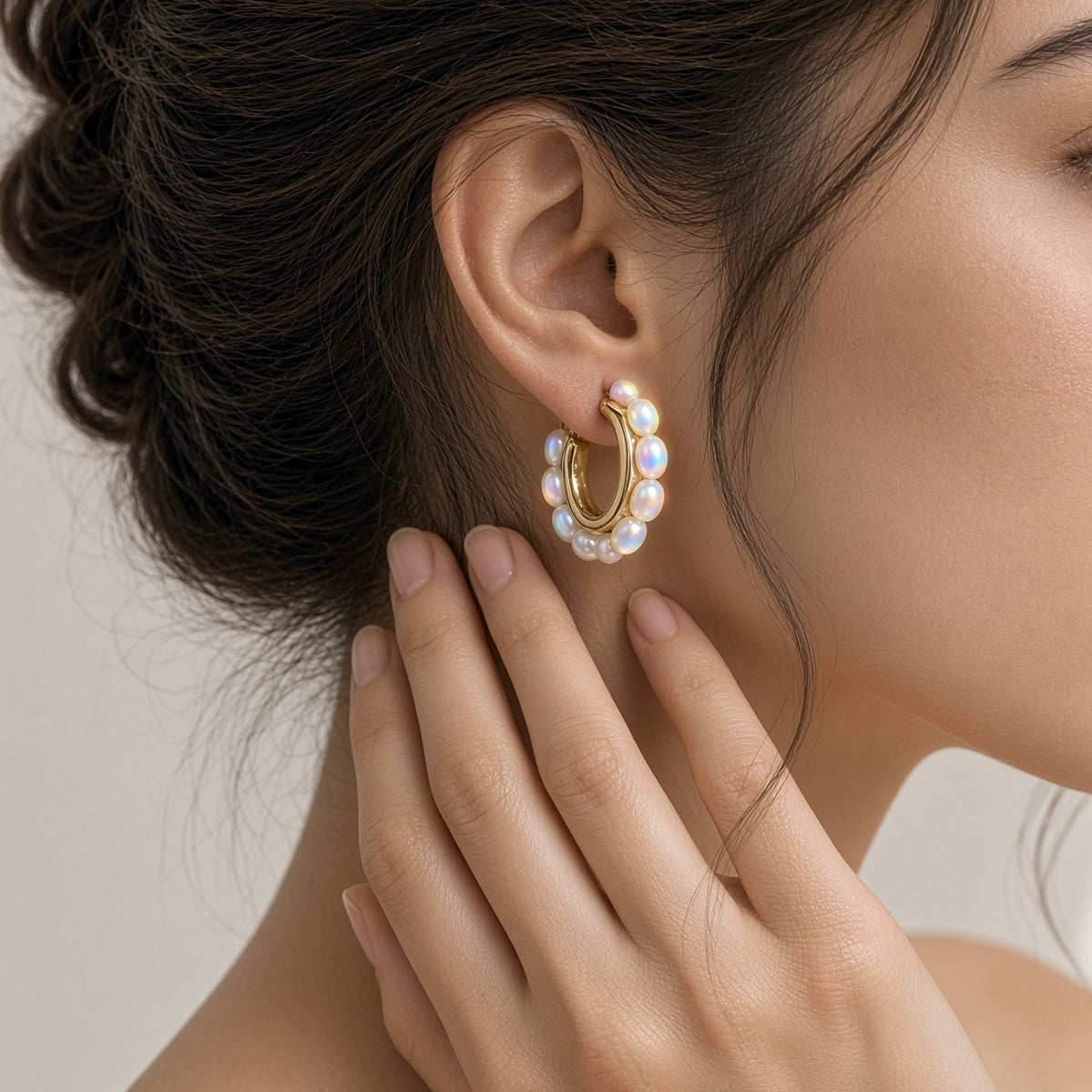 Solas Orbit Pearl Earrings