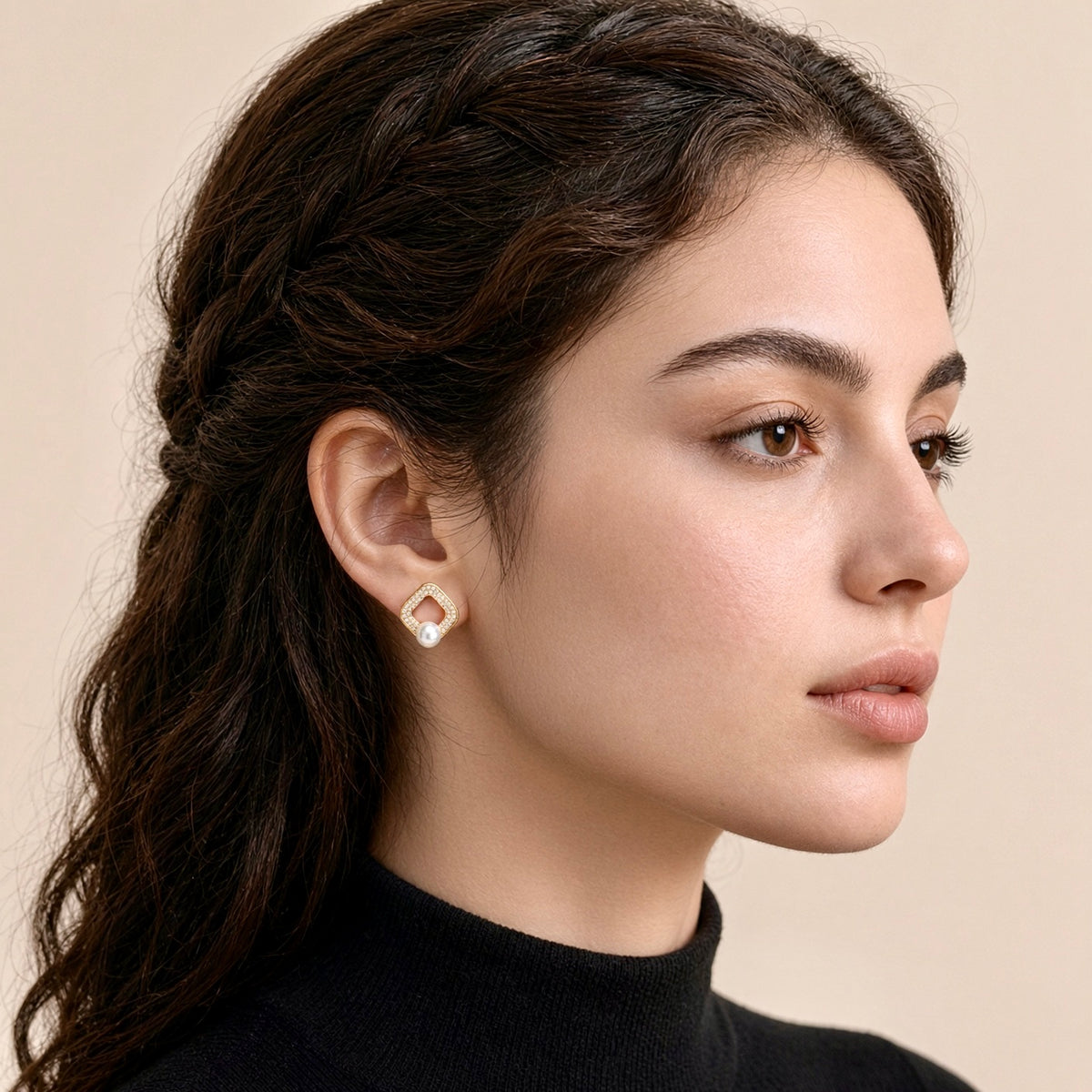 Solas Window Pearl Earrings