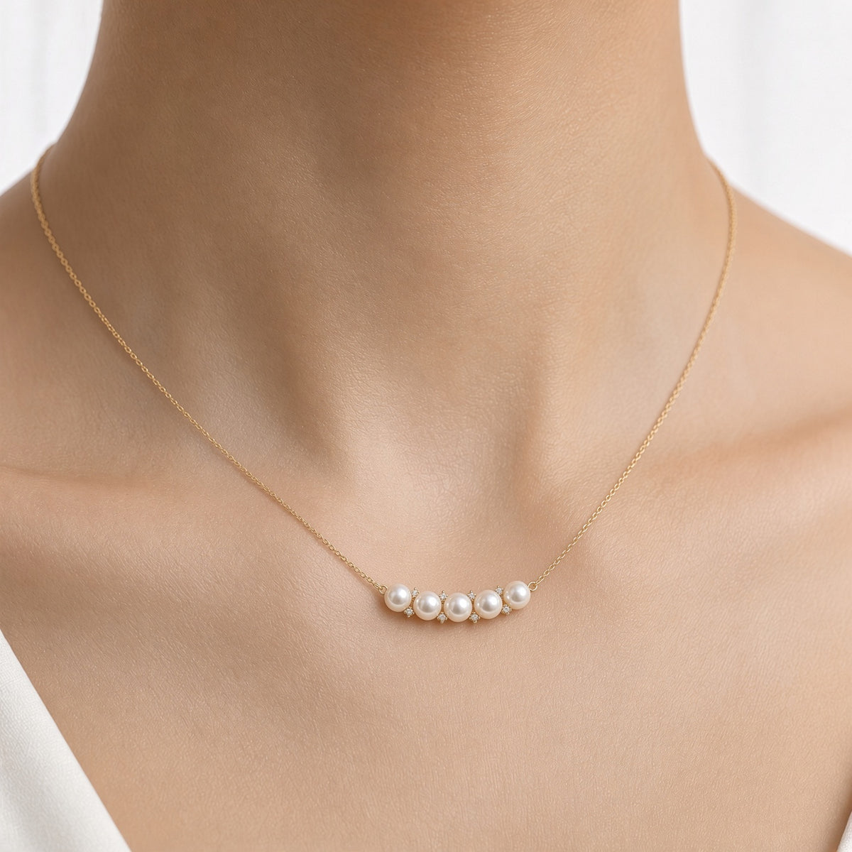 Solas Quintet Pearl Necklace