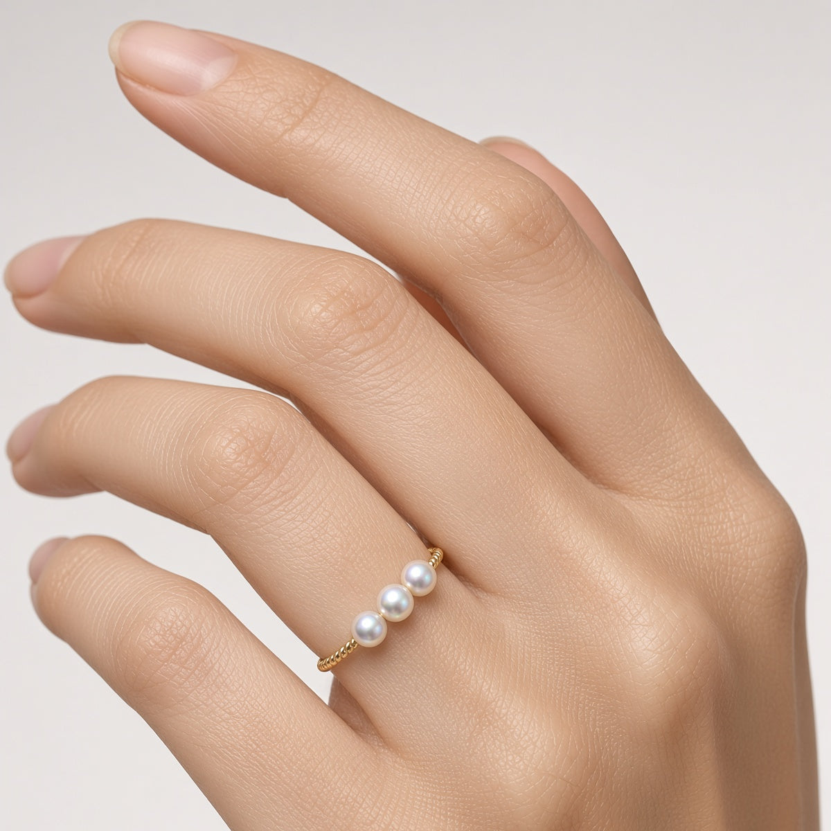 Solas Trio Pearl Ring