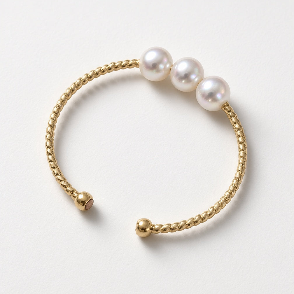 Solas Trio Pearl Ring