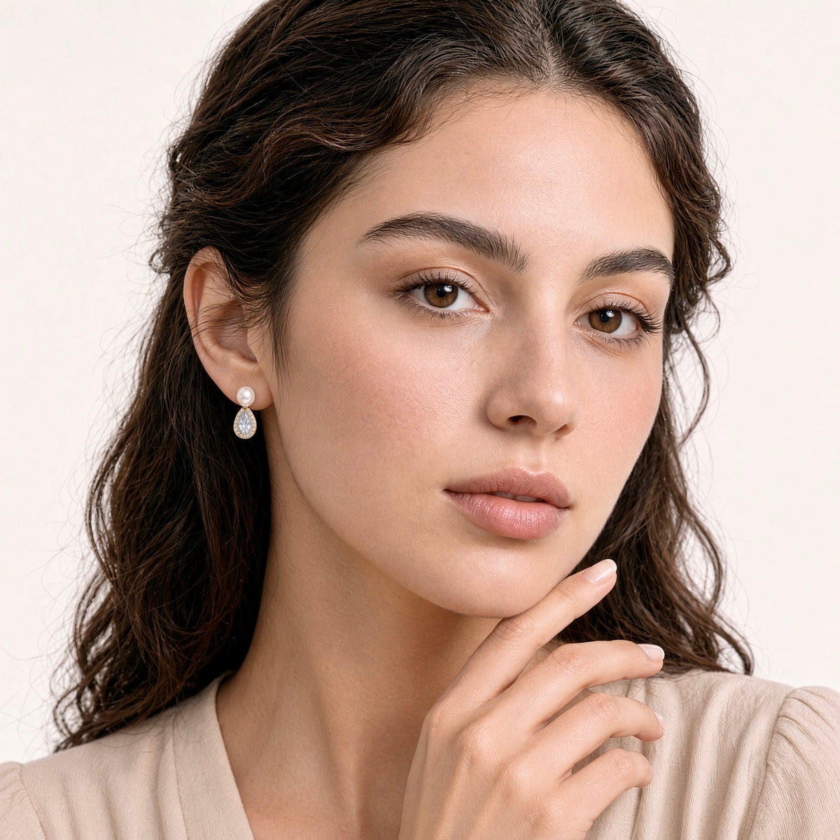 Solas Dew Pearl Earrings