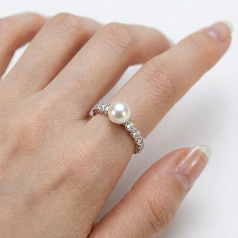 Solas Celeste Pearl Ring