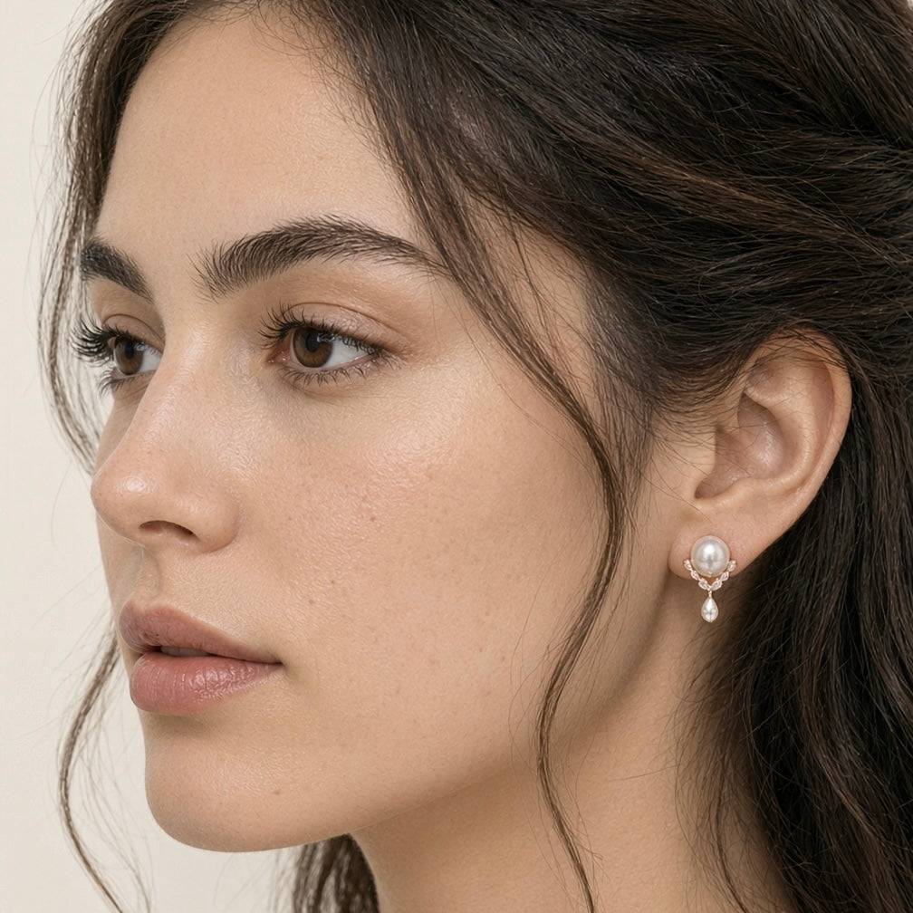 Solas Vale Pearl Earrings
