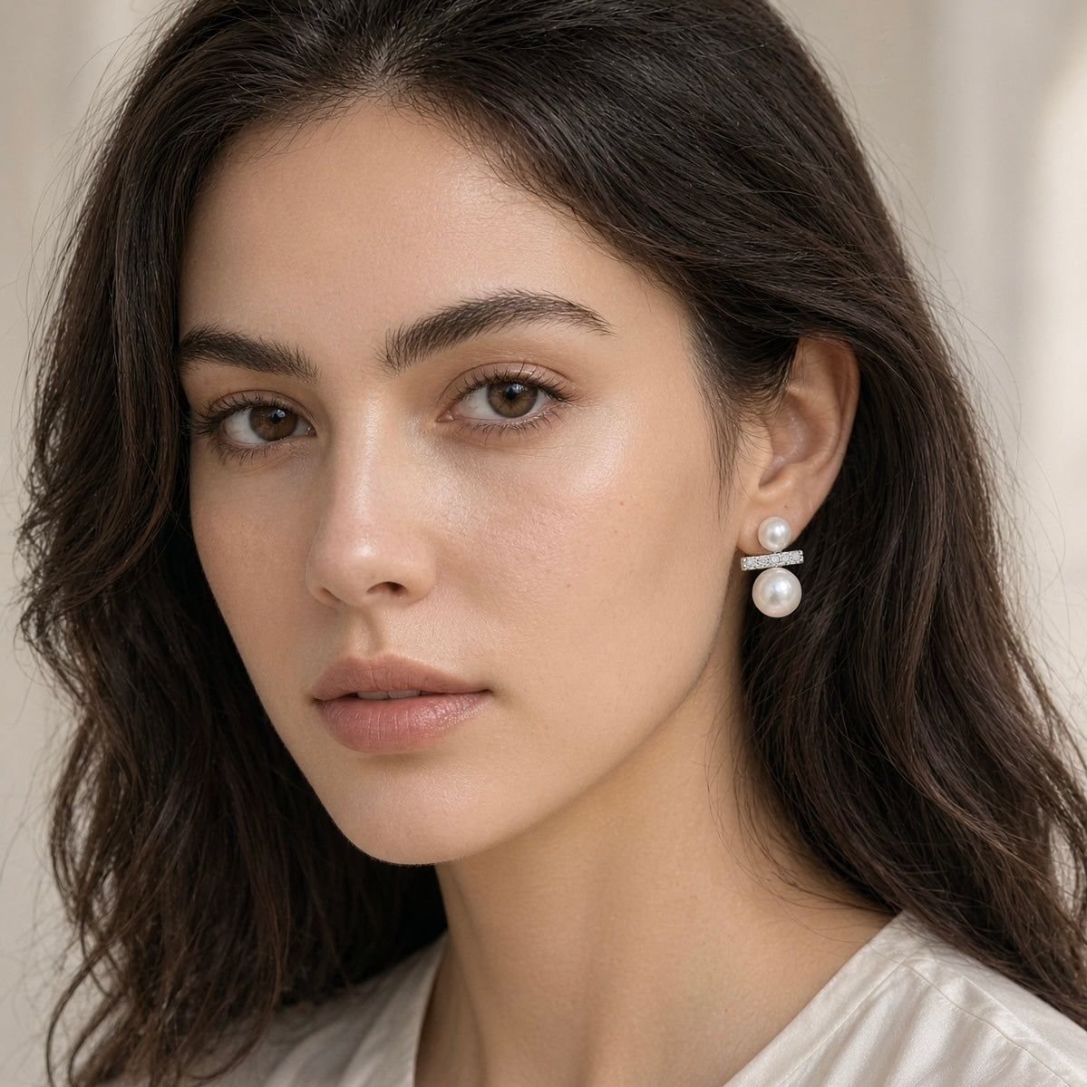 Solas Axis Pearl Earrings