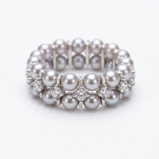 Solas Garland Pearl Ring