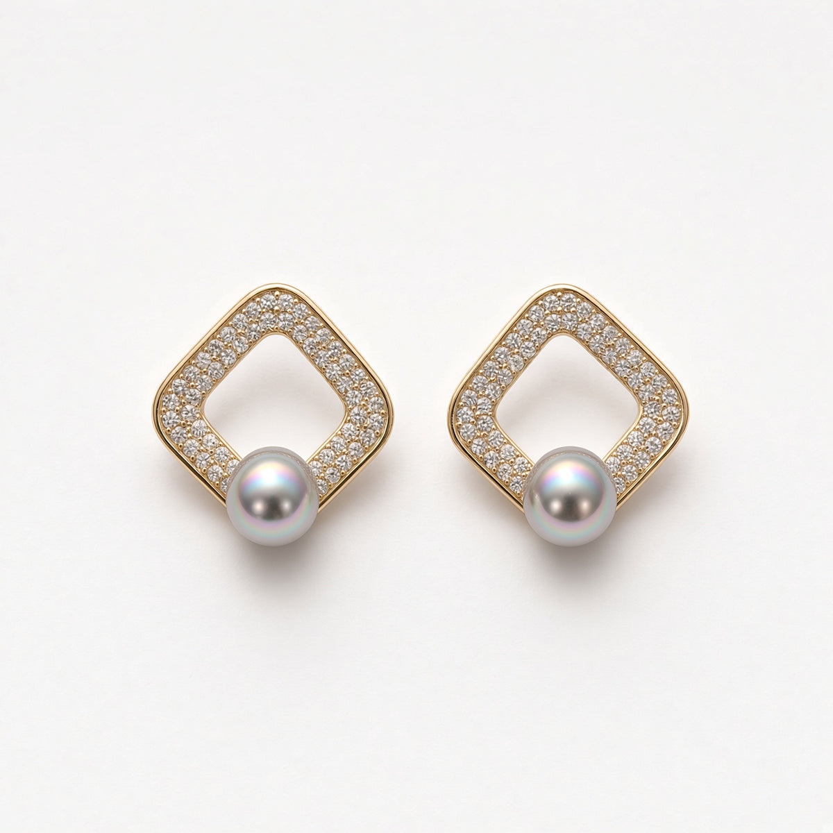 Solas Window Pearl Earrings