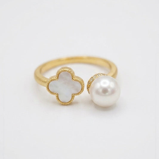 Solas Quatre Pearl Ring