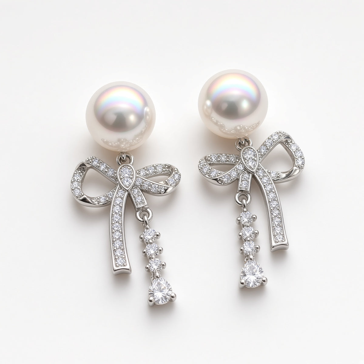 Solas Fable Pearl Earrings