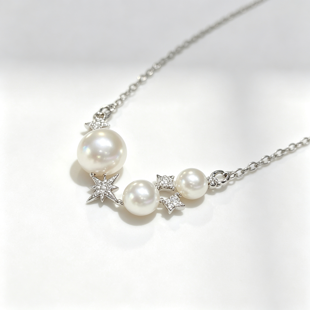 Solas Stella Pearl Necklace