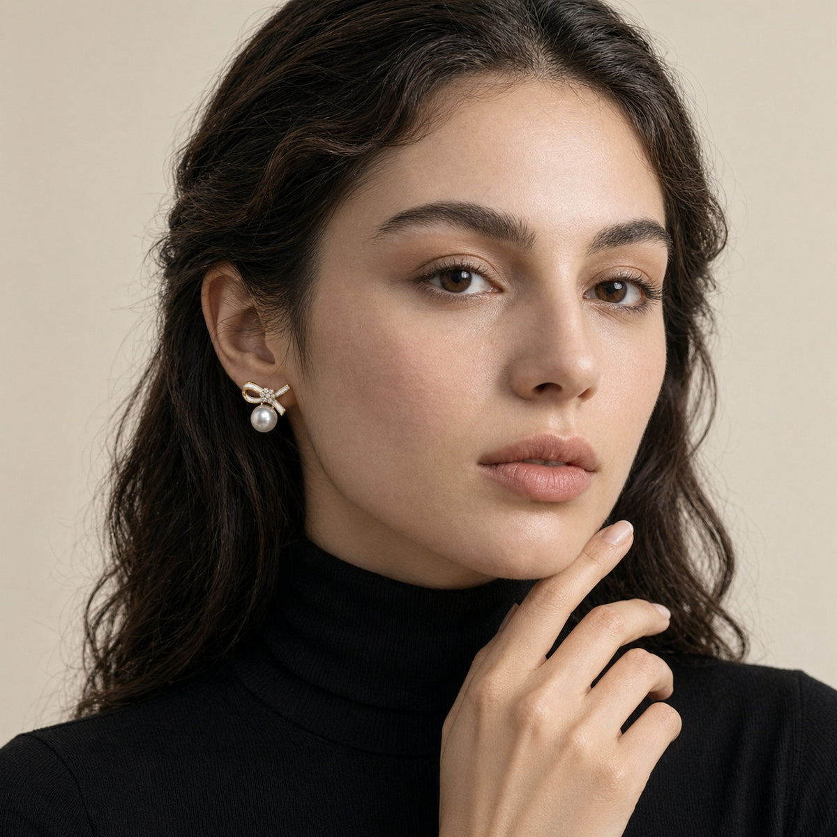 Solas Ribbon Pearl Earrings